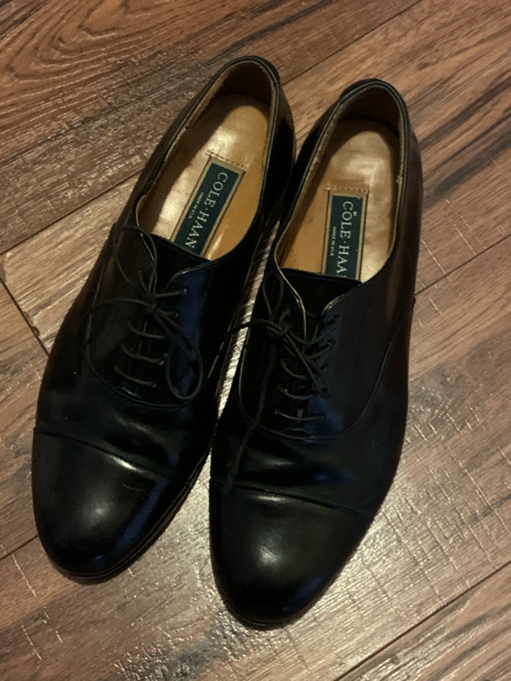 Cole Haan Black Leather Cap-Toe Lace-Up Oxfords
